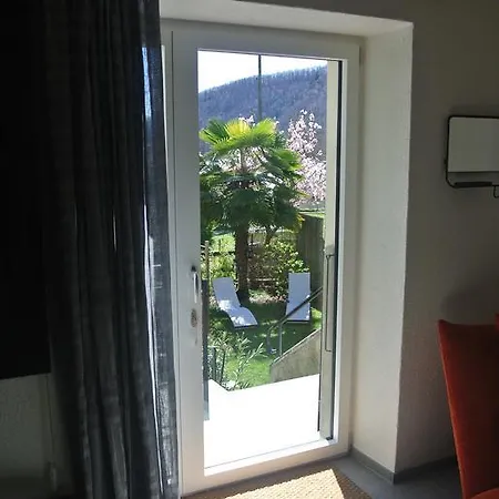 Ferienwohnung A Ca Balade In Design Miglieglia Zimmer foto
